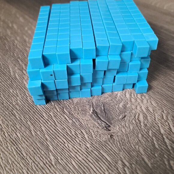 161-Piece Interlocking Base Ten Starter Set for Engaging Early Math Learning - Picture 5 of 14